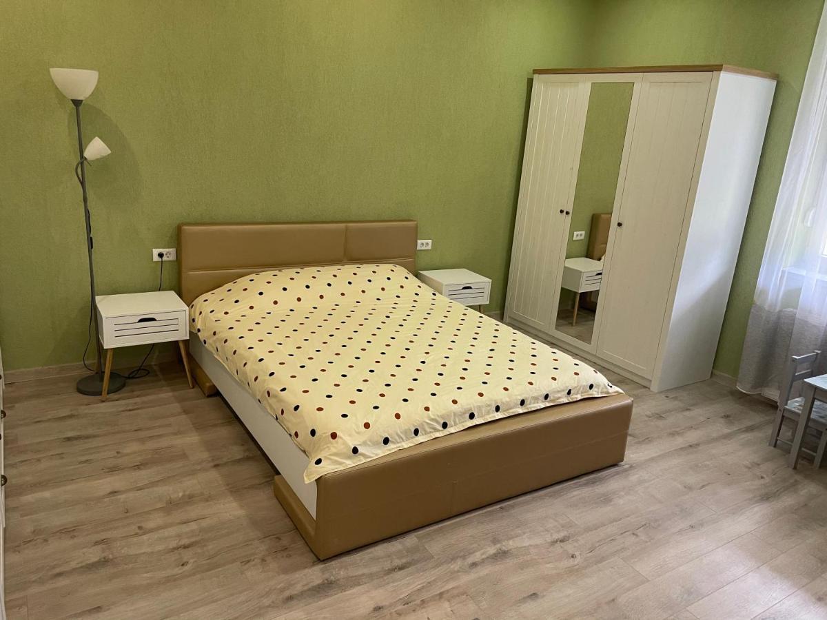 Appartamento Battonya Esterno foto