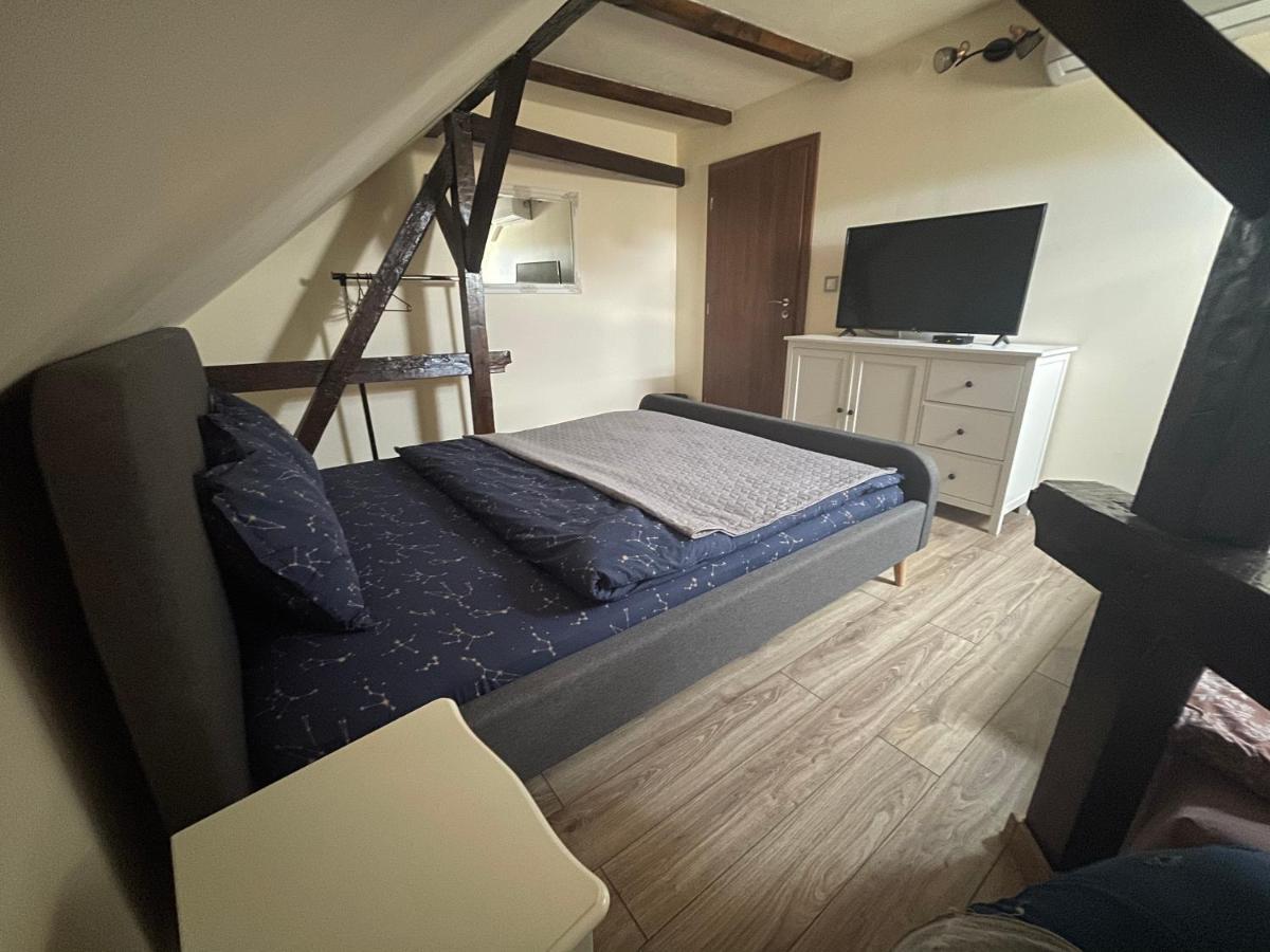 Appartamento Battonya Esterno foto